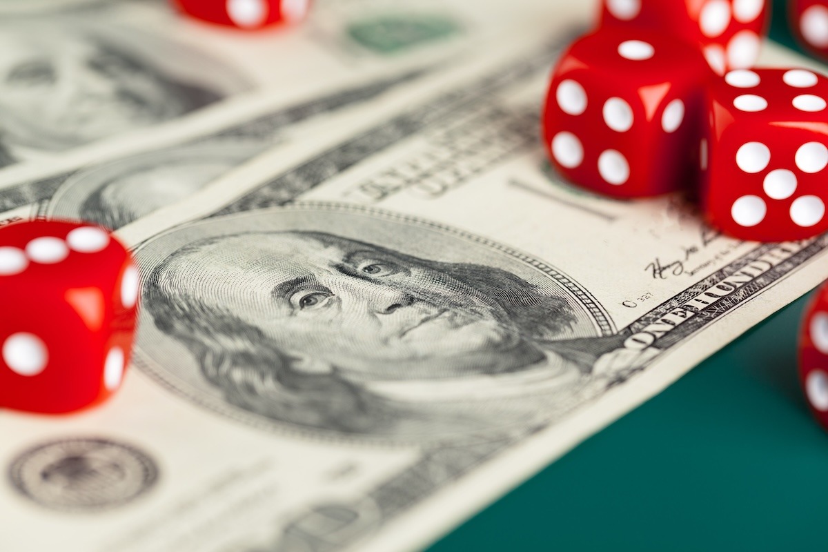 Poker Tournaments vs. Sports Betting: Which Offers Better Long-Term Profitability?